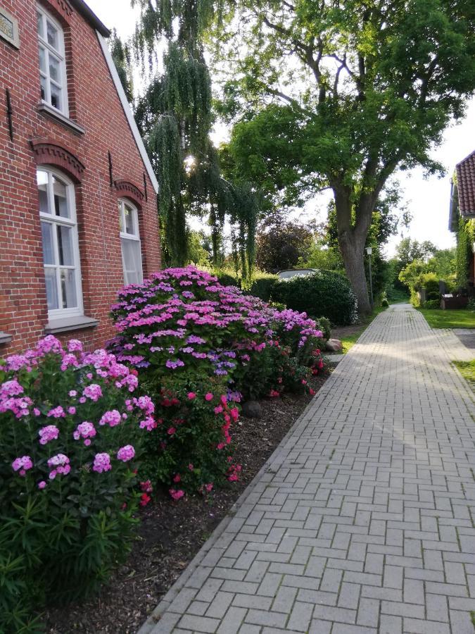 Alte Pastorei Hinte Exteriör bild