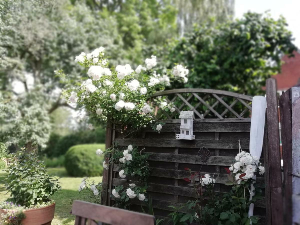 Alte Pastorei Hinte Exteriör bild